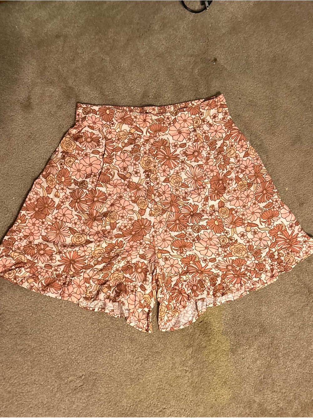 Floral Ruffle Hem Women's High-Waist Shorts - Rust Pink